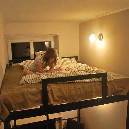 W Cichym Mieszkaniu 50m Od Rynku ヴロツワフ